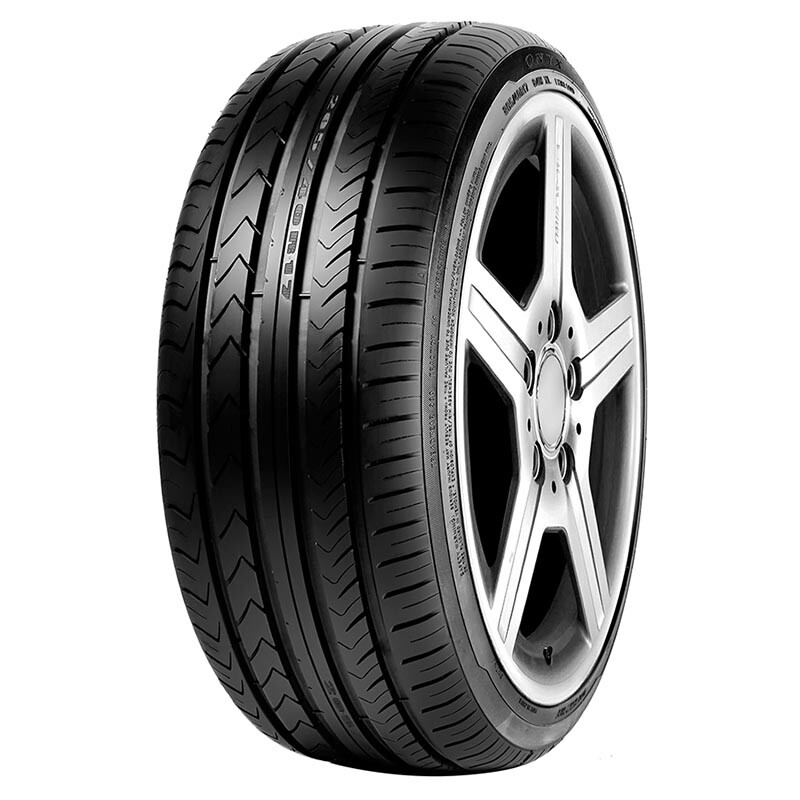 ONYX 245/45R18 NY-901 100W